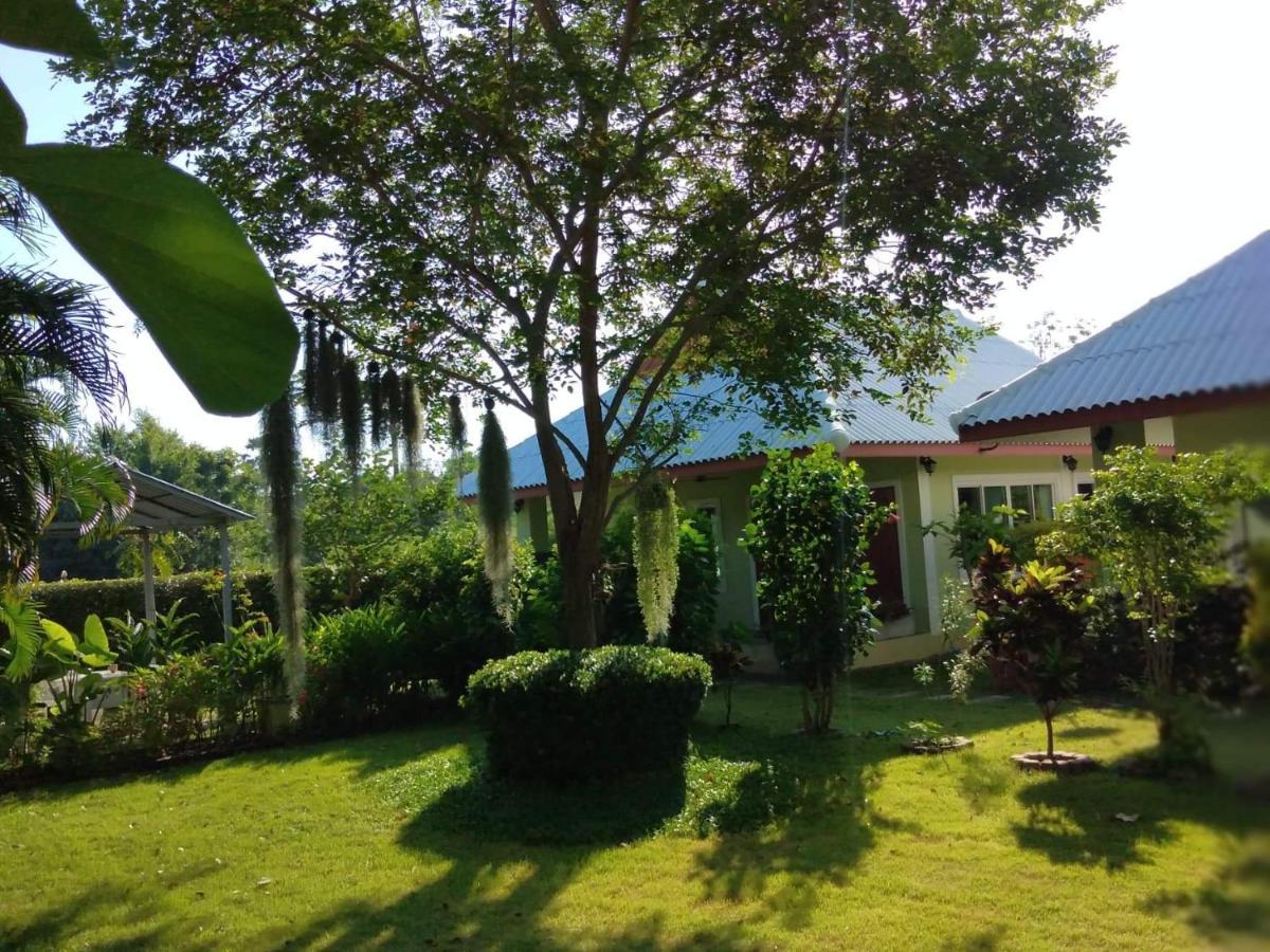 Ban Khan Leema Sam Roi Yot Exterior photo